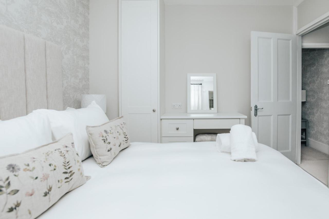 The Dragonfly - Central 2 Bedroom House Henley-on-Thames Exteriör bild